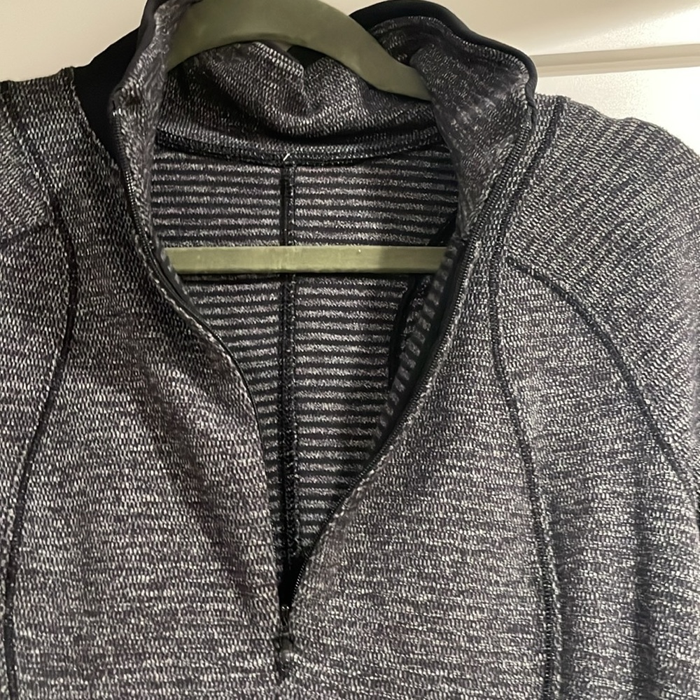Running jacket - Picture 4 of 5